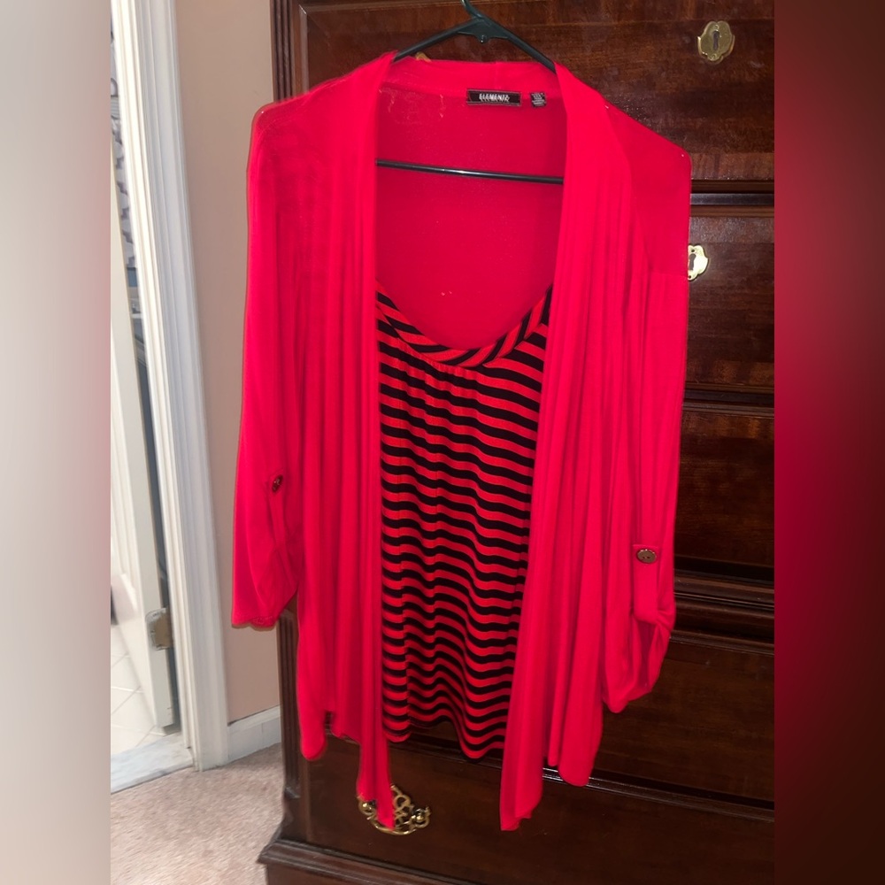 *BRAND NEW/ UNUSED* Elementz XL Black & Red Tank with Attached Cardigan
